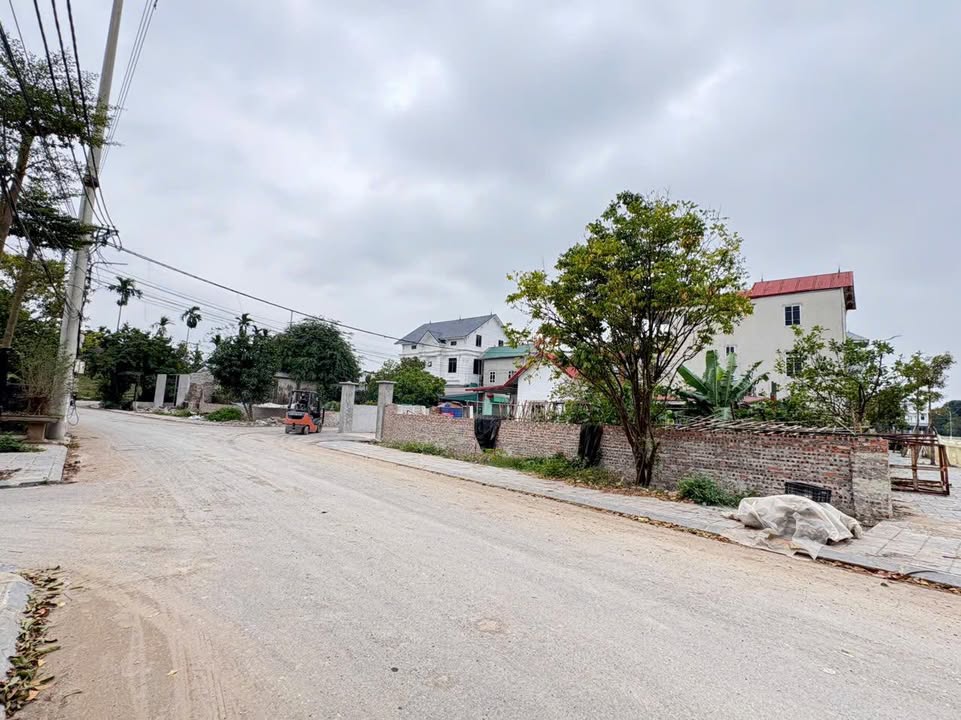 Đất nền Đông Anh 206m² - Ngõ thông ô tô, gần BV Nhiệt đới TW