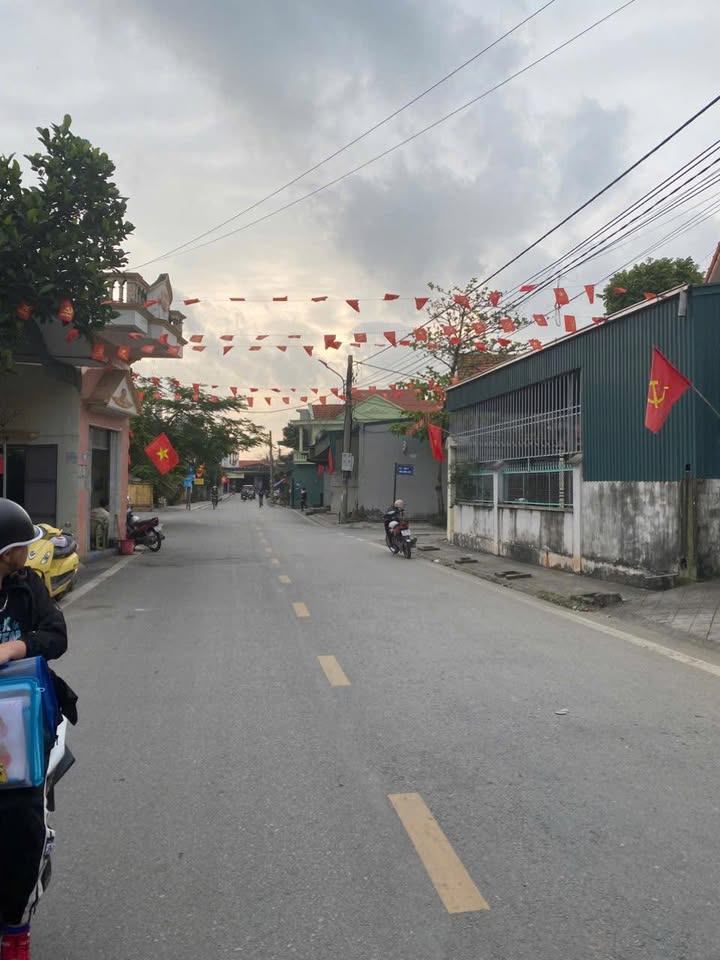 Đất nền Quảng Yên 124m² - Sổ đỏ sẵn, giá nhỉnh 2 tỷ