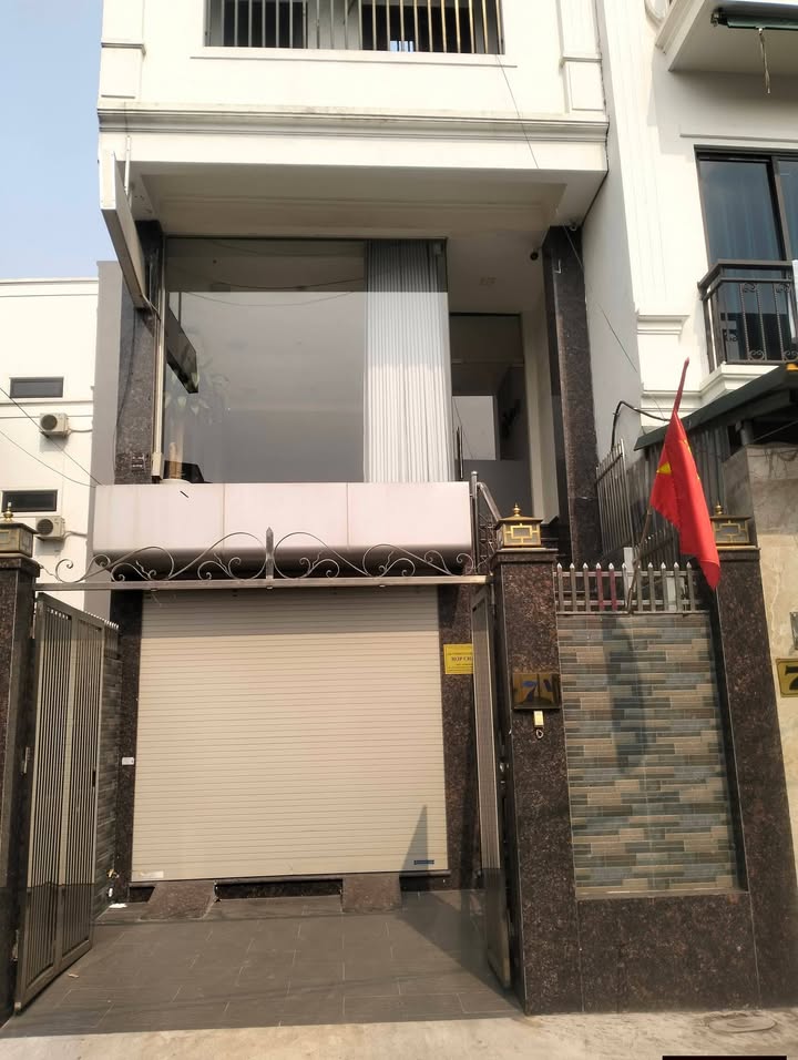 Cho thuê Căn hộ 70m² Phường Ngọc Lâm, Long Biên - Giá 7 Triệu/Tháng, Full Tiện Nghi