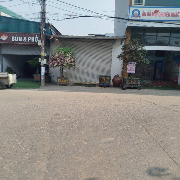 Bán đất 100m² mặt tiền 6.66m TT Quang Minh, Mê Linh - Kinh doanh sầm uất