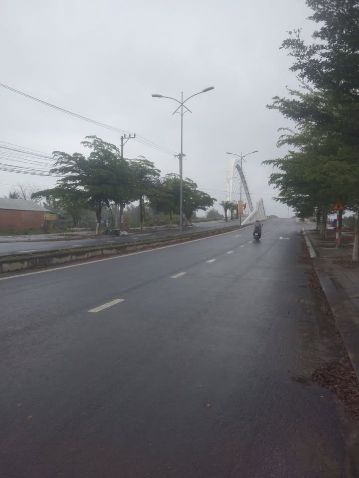 Đất Nền Dũng Sĩ Điện Ngọc 120m² - Sổ Đỏ Sẵn Sàng - Giá Đầu Tư