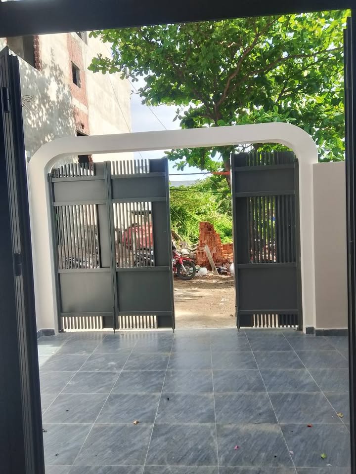 Nhà 2 Tầng Full Nội Thất 100m² Kiệt 5m Tôn Đản - Dọn Vào Ở Ngay!