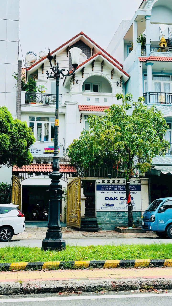 Biệt thự Mặt tiền Lê Thúc Hoạch, Tân Phú - 164m² 30 tỷ