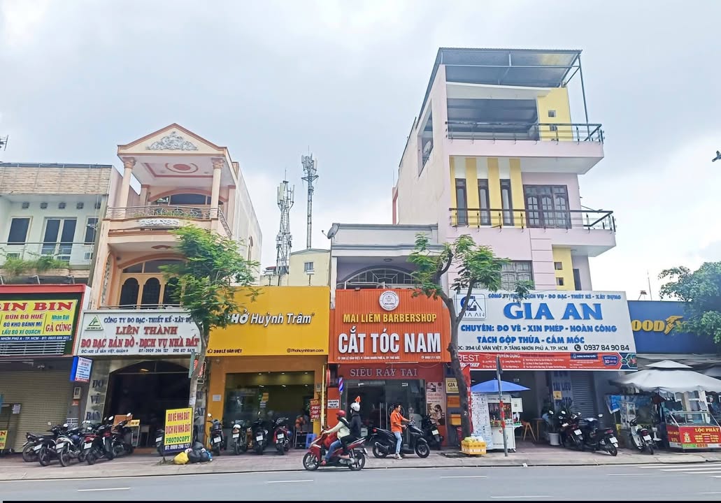 Nhà Góc 3 Tầng Lê Văn Việt, Thủ Đức - 92m², Ngang 7.5m - Giá Hơn 7 Tỷ
