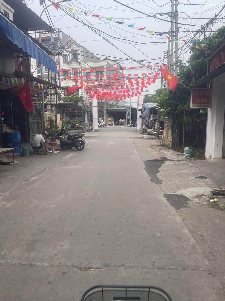 Bán đất Đan Phượng 95m² giá tốt - Sổ đỏ sẵn sàng