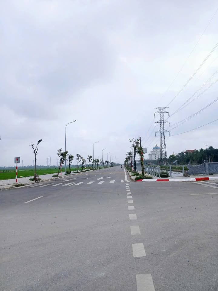 Đất Vàng Mặt Tiền Phạm Hùng, Bắc Từ Liêm - 120m², Hướng Đông Bắc, Giá 15 Tỷ