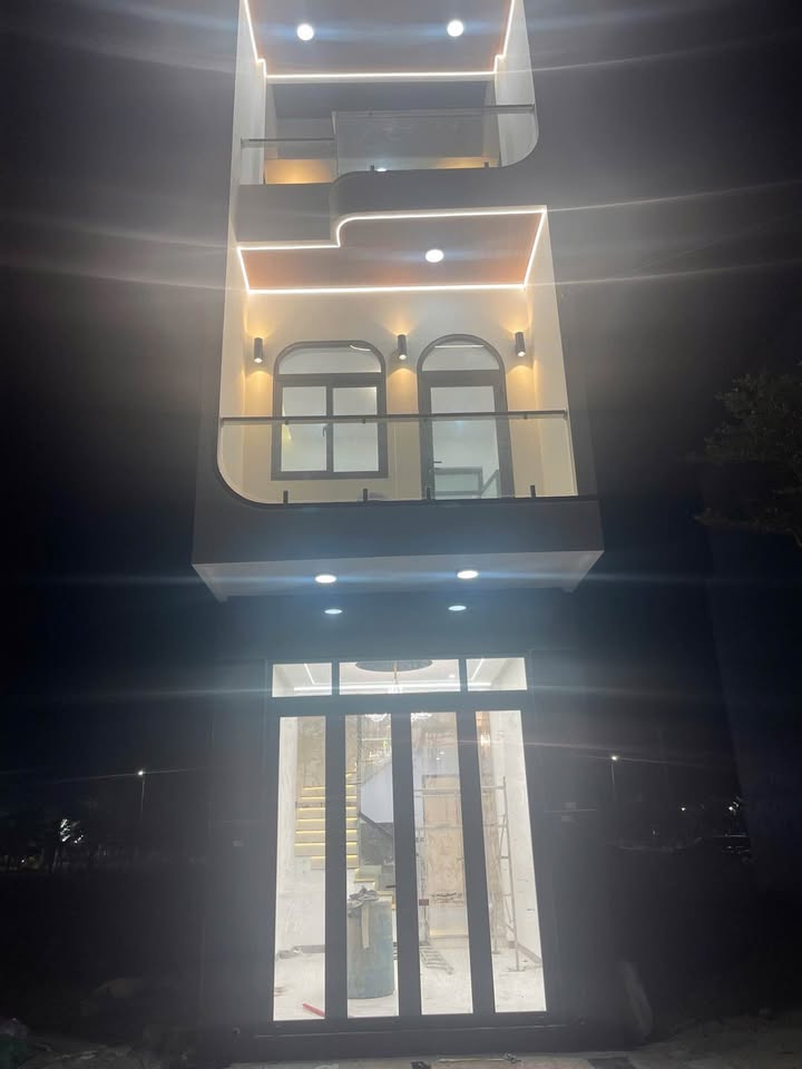 Nhà Mặt Tiền Huỳnh Tấn Phát, P.2, Q.Tân Bình - 46m², 3 Lầu, 3.2 Tỷ