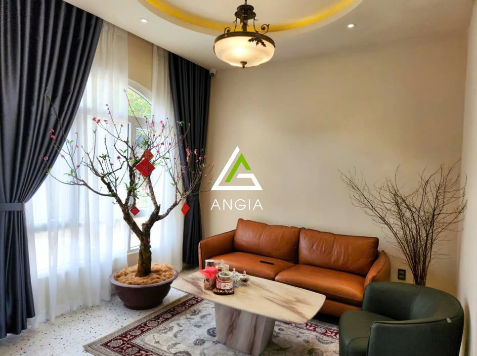 Nhà Phù Đổng Thiên Vương Đà Lạt - 64m² - 9.5 Tỷ - Full Nội Thất Cao Cấp