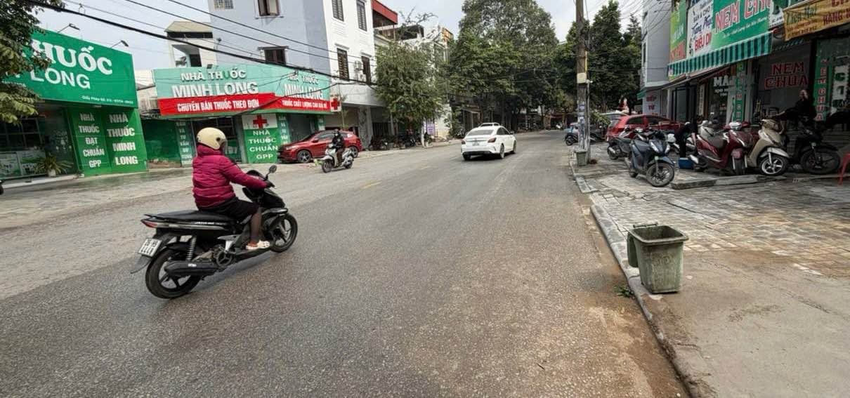 Nhà Mặt Tiền Hải Thượng Lãn Ông - Kinh Doanh Đắc Lợi 124m² - 7.x Tỷ