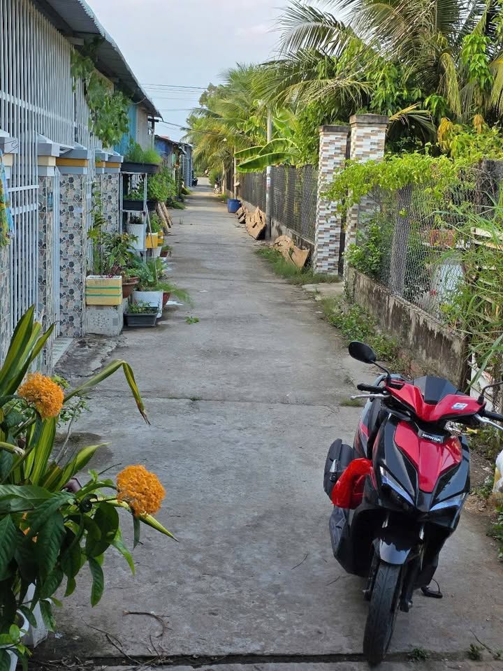 Phòng Trọ Gác Lửng Full Nội Thất, Bến Tre - Sẵn Sàng Dọn Vào Ở Ngay!