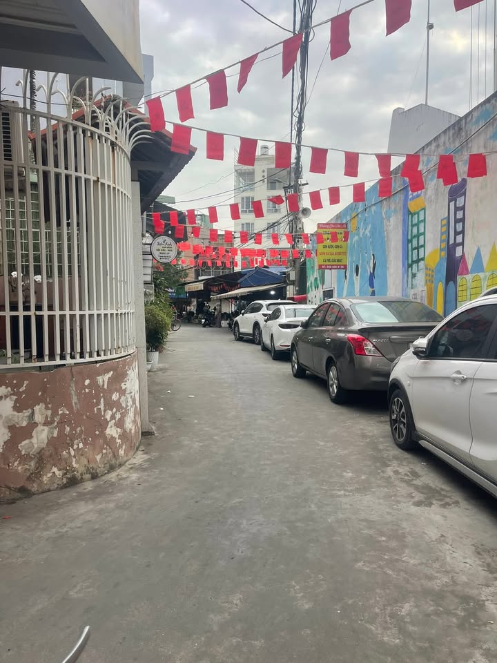 Nhà Lô Góc Trung Tâm Hải Phòng - 1.628 Tỷ, Sát Trường Học