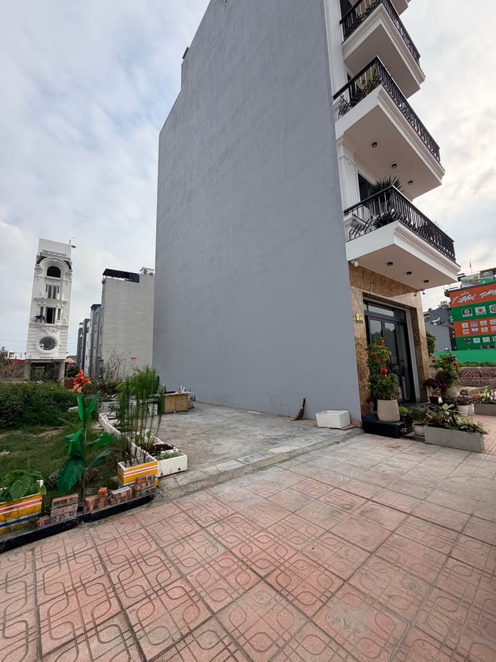 Nhà Mặt Tiền Bạch Thái Bưởi, Ngô Quyền - 63m² Sẵn Sàng Kinh Doanh