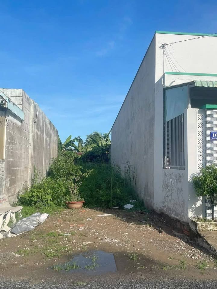 Bán đất nền 100m² mặt tiền Lưu Khánh Đức, Sóc Trăng - Giá 1.5 tỷ