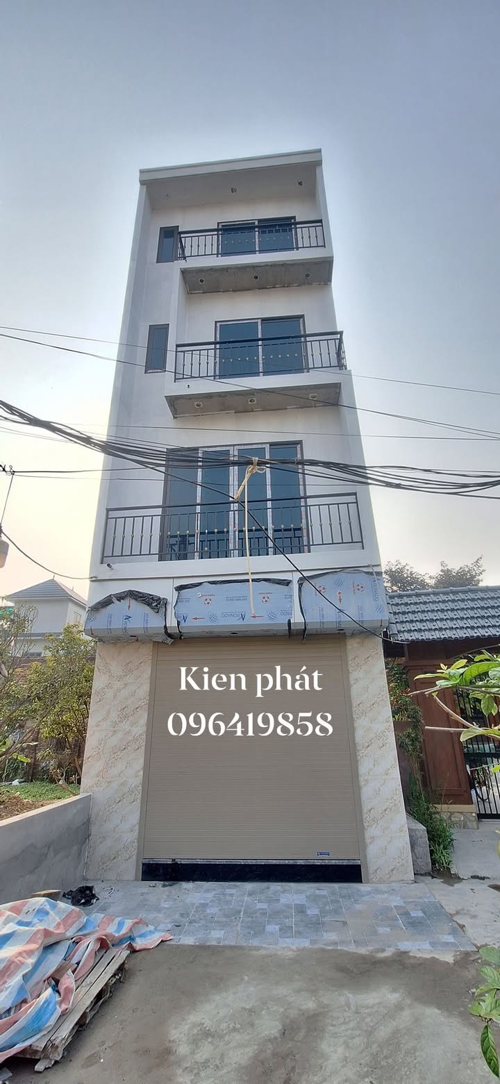 Nhà 5 tầng 48m² hơn 5 tỷ gần Splendora, Hà Đông - Sẵn ở ngay