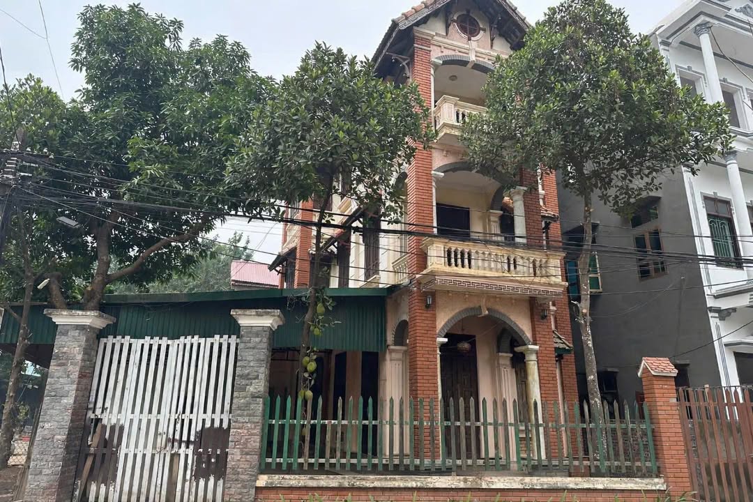 Bán nhà 3 tầng 161m² Thổ Tang, Vĩnh Phúc - Giá tốt đầu tư