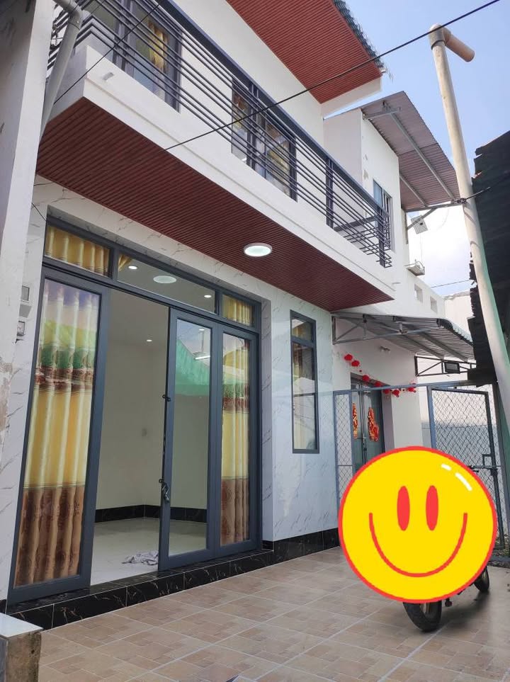 Bán Nhà 120m² Hẻm Rạch Gòi Lớn, Long Xuyên - 3PN, Sổ Hồng Chính Chủ