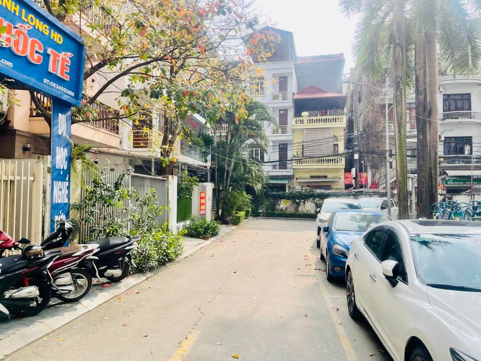 Nhà Phân Lô Trung Kính Cầu Giấy 105m² - Ô Tô Tránh, Vào Nhà
