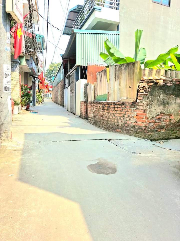 Bán Đất Lô Góc Gia Thụy, Long Biên - 55m² - Ô Tô Vào Đất - 4.4 Tỷ