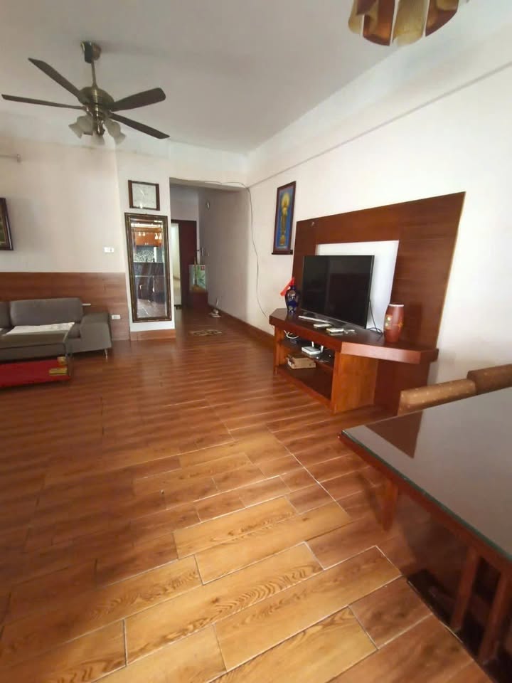 Cho thuê căn hộ 2PN Nguyễn Tuân, 90m², Full Nội Thất - Sẵn Sàng Vào Ở Ngay!