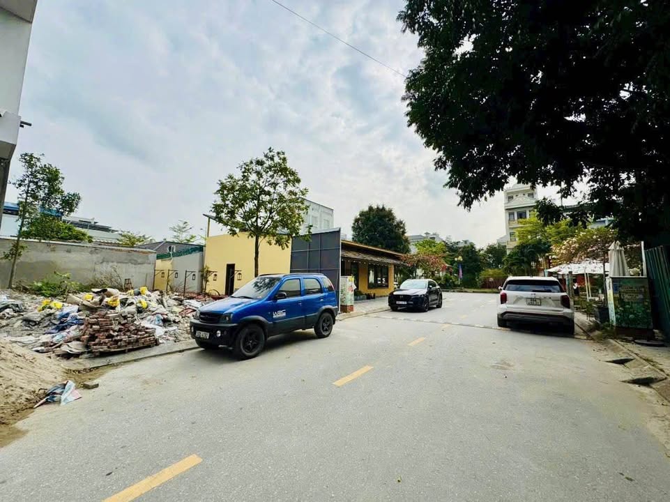 Bán Gấp Townhouse KĐT Lạc Hồng Phúc, Mỹ Hào - 80m², Giá 6.x Tỷ