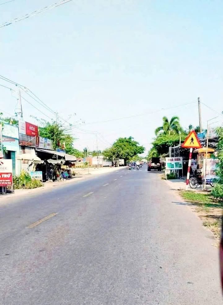 Bán Gấp Nhà Cấp 4 + Đất Mặt Tiền QL 57B, Châu Thành, Bến Tre - 5.15 Tỷ