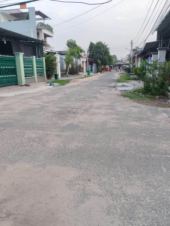 Bán Đất Nền Long Thành Trung, Tây Ninh - 220m², Thổ cư, Hướng Nam & Tây