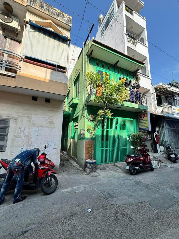 Nhà Mặt Tiền Kinh Doanh 24m² Đô Đốc Lộc, Tân Phú - 3.75 Tỷ