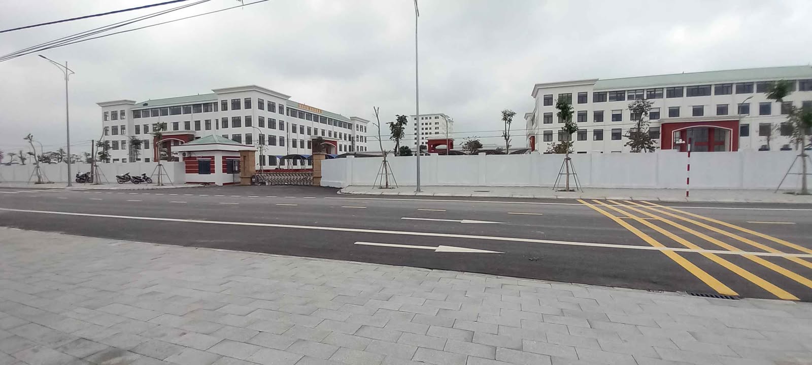 Đất nền 100m² mặt tiền 5m ngay cổng phụ Đại học Hoa Lư, Ninh Bình - Giá 5.5 tỷ