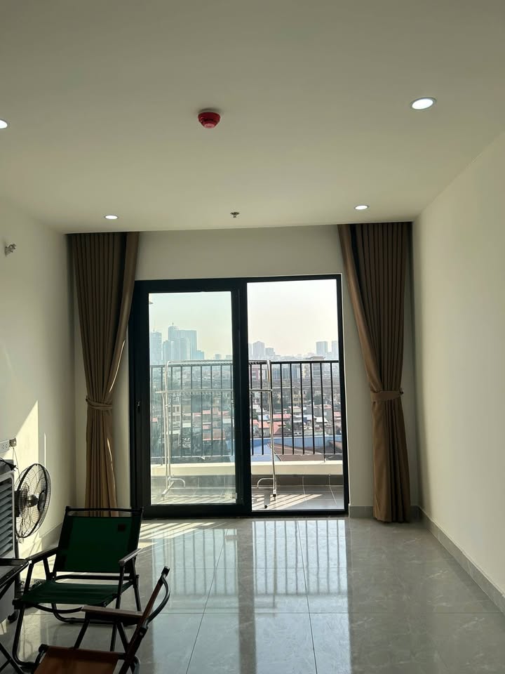 Cho thuê căn hộ 2PN góc 70m² Lê Thánh Tông, Hải Phòng - Sẵn nội thất