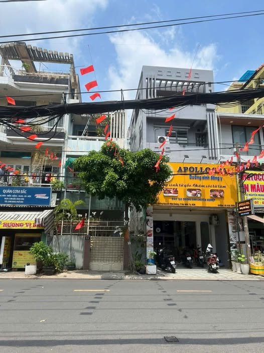 Nhà Mặt Tiền Nguyễn Minh Hoàng, Tân Bình - Kinh Doanh Đắc Lợi 153m²