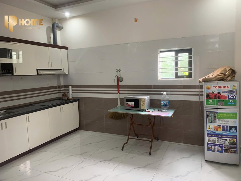 Cho thuê nhà mặt ngõ Tràng Cát 40m² - 3PN Full đồ, Ô tô đỗ cửa