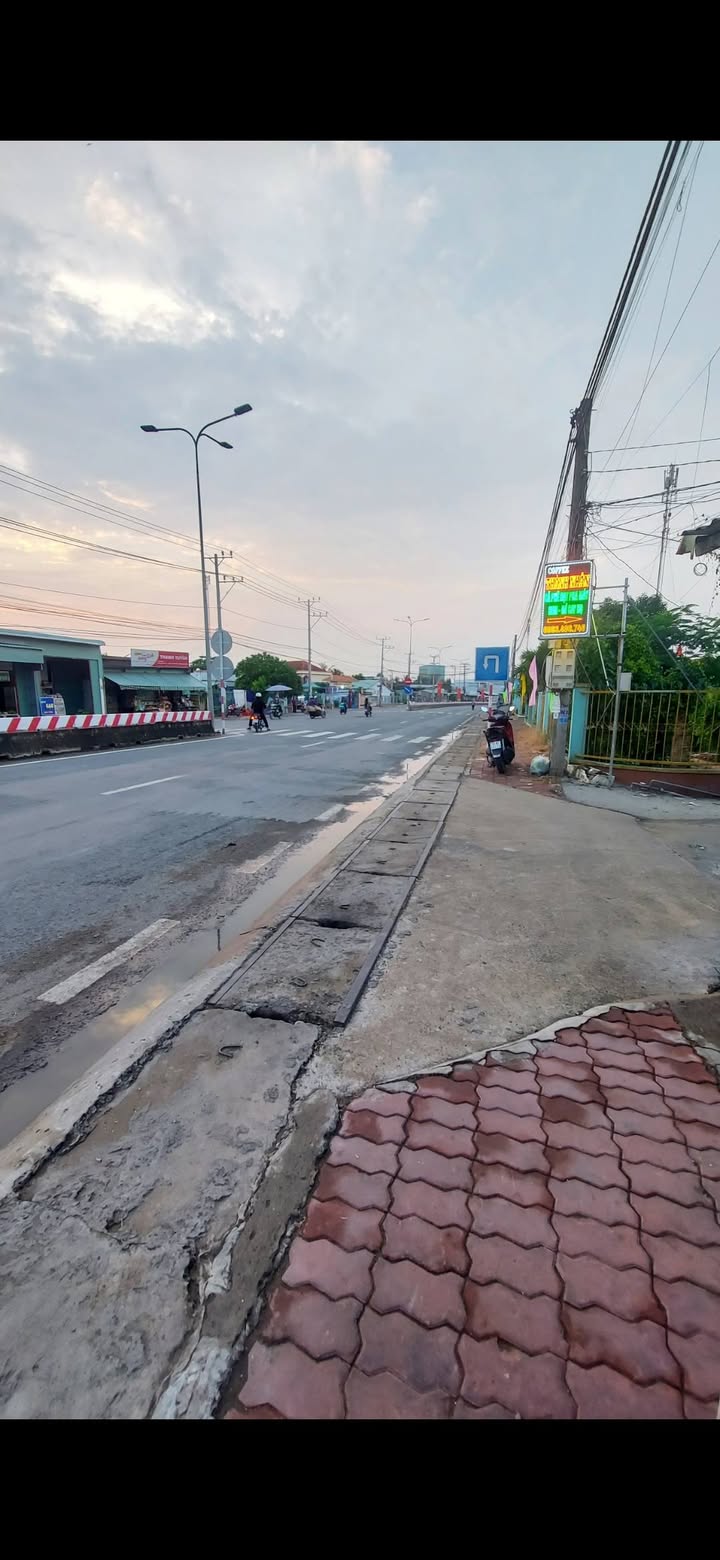 Bán Đất Thổ Cư Long Định, Cần Đước, Long An - 160m² Gần Trung Tâm Hành Chính