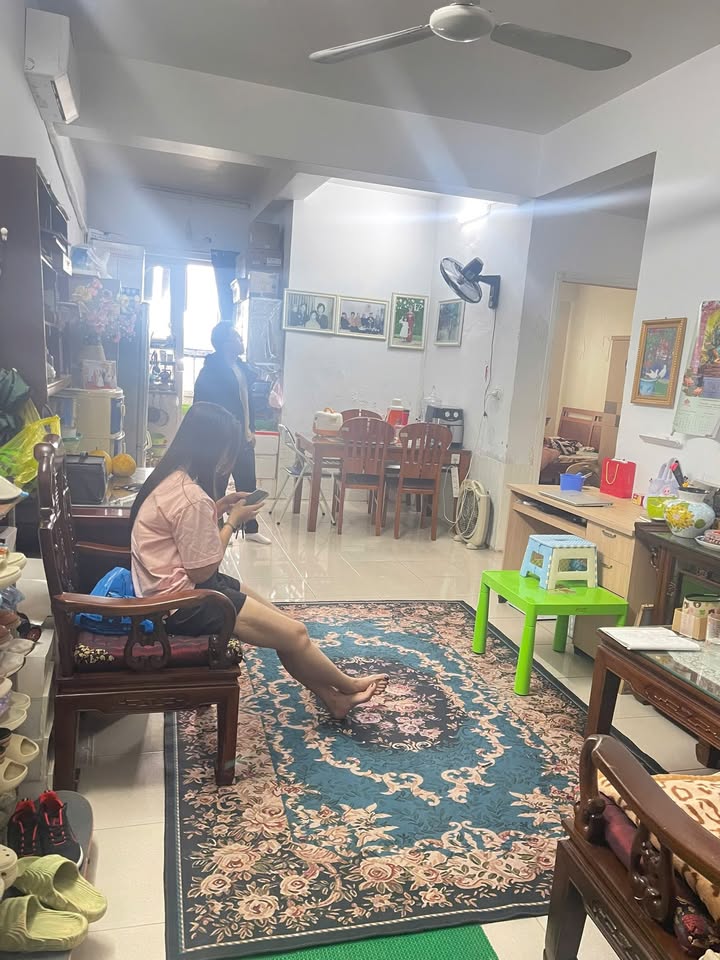 Chung cư Yên Xá 76m² 2PN - Giá 4.15 Tỷ - Sổ Đỏ Sẵn Sàng