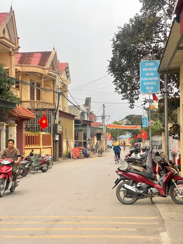 Bán Gấp Nhà Mặt Tiền Chợ H.Đồng, Thanh Hóa - 124m², Kinh Doanh Sầm Uất