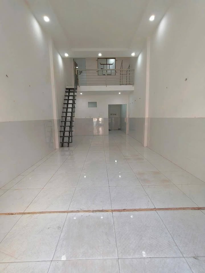 Nhà Cho Thuê 56m² Hẻm Xe Hơi 6m - Gần Chợ Kênh 26/3 Bình Tân