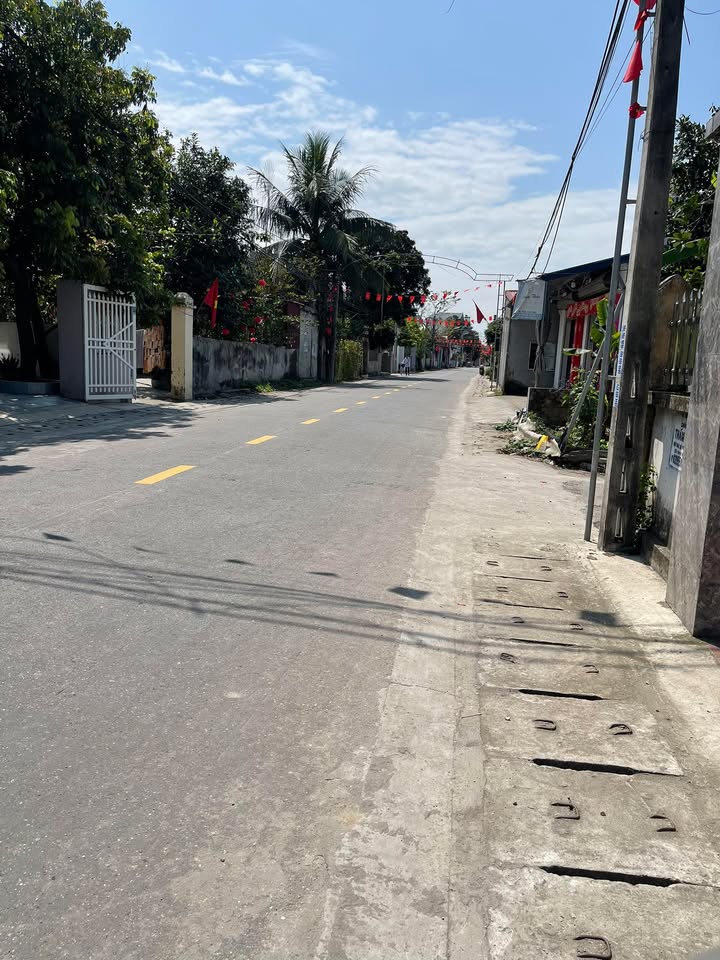 Đất Vĩnh Bảo, Hải Phòng 100m² - Sổ Đỏ Full Thổ Cư, Kinh Doanh Tốt