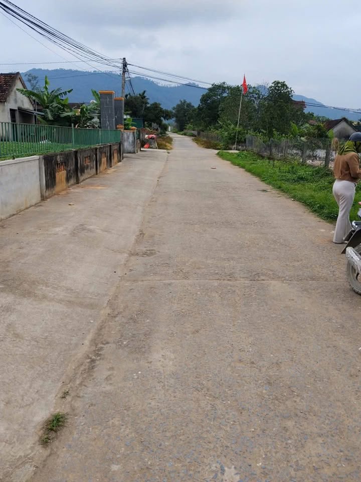 Bán Đất Nam Trực 140m² Gần Khu Đấu Giá - Sổ Đỏ Sẵn Sàng