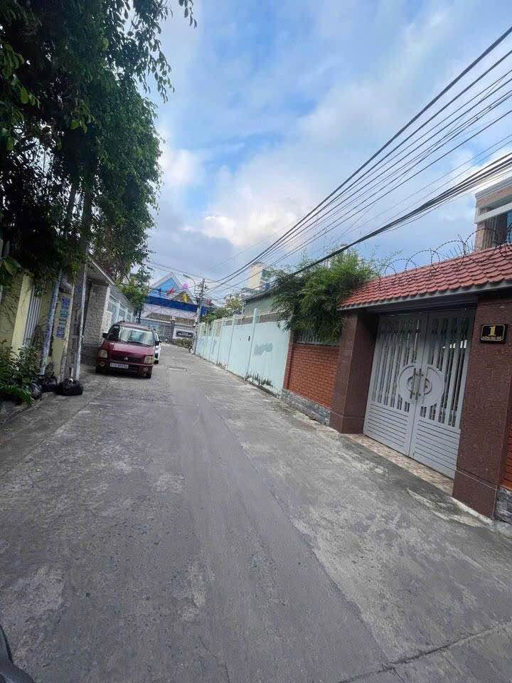 Nhượng gấp dãy trọ 10 phòng 200m² sổ hồng - Bình Chánh, TPHCM