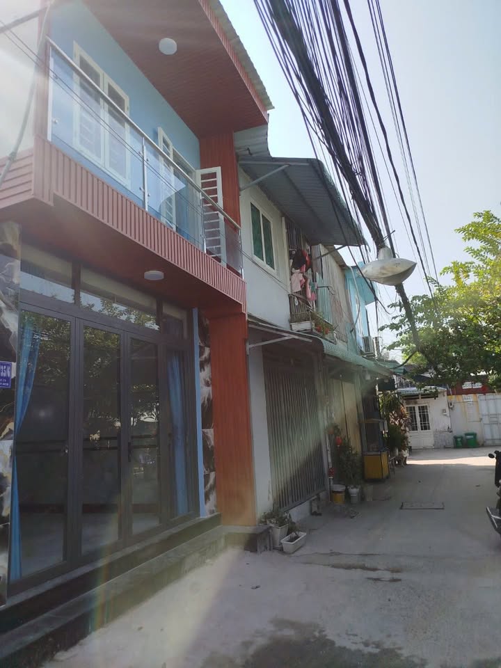 Nhà Mặt Tiền Hẻm Xe Hơi Đường 38, Thủ Đức - 60m² Giá 3.9 Tỷ