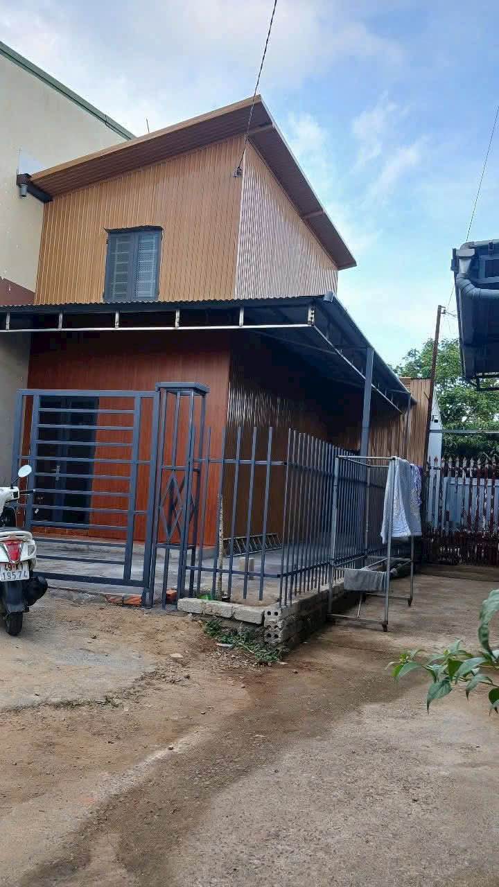 Nhà Góc 2 Mặt Tiền Phường B'lao, Bảo Lộc - 120m² Giá 1.37 Tỷ