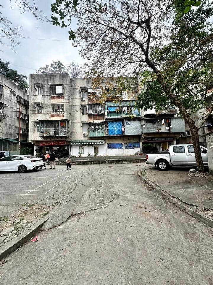 Căn hộ Hữu Nghị Hòa Bình 38m² 2xx triệu - Bàn giao ngay