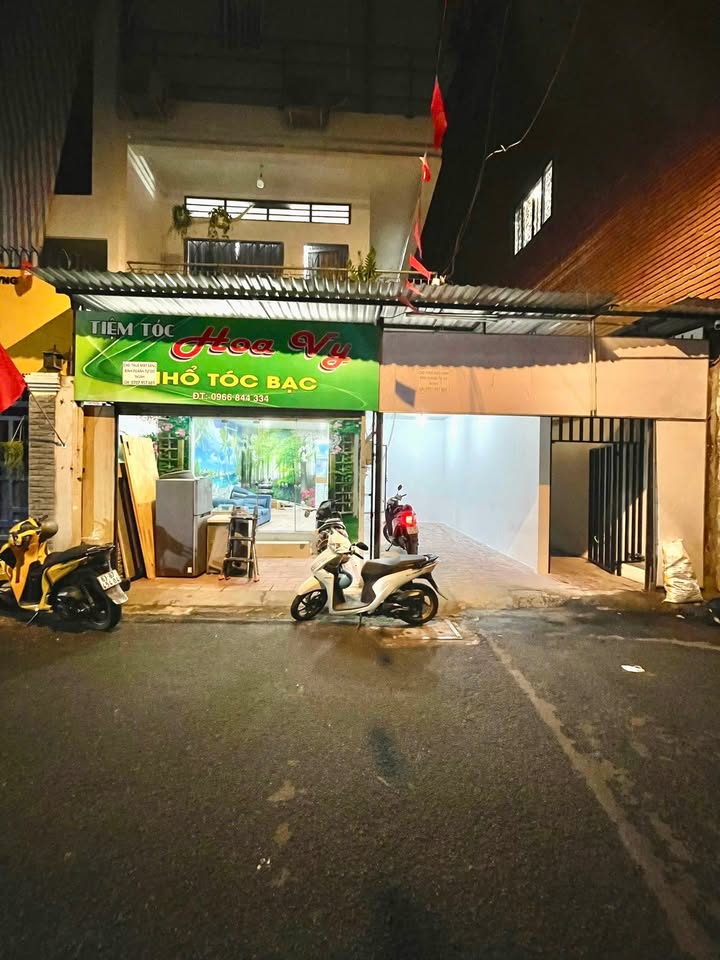 Mặt bằng kinh doanh 96m² Trương Hoàng Thanh, TB - Ngang 8m, Lối đi riêng