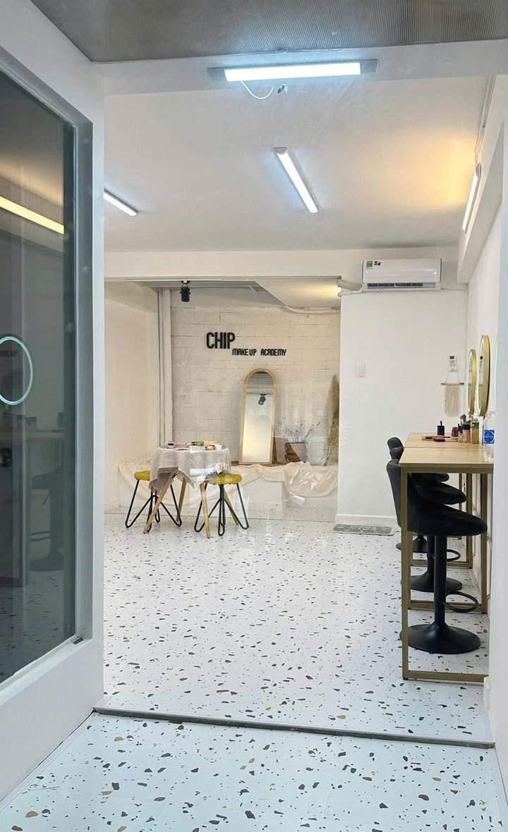 Cho thuê mặt bằng kinh doanh Hoa Lan, Phú Nhuận - 7.99 triệu/tháng