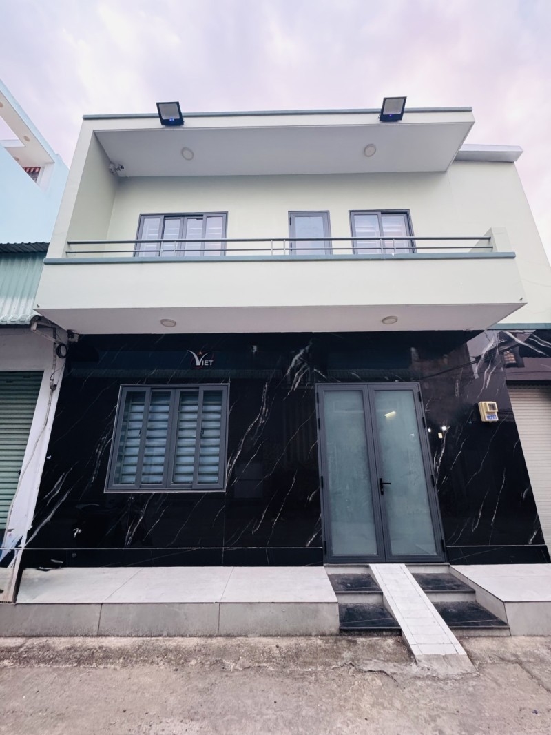 Nhà phố Lê Văn Quới, Bình Tân 76m² giá 6.99 tỷ - Ngang khủng, tiện ích đầy đủ!