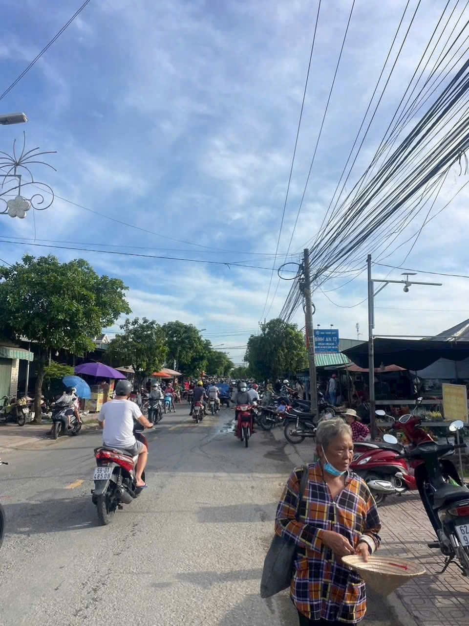 Bán đất thổ cư mặt tiền TL833B, xã Long Cang, Cần Đước, 174m² - Giá chỉ 2,45 tỷ!