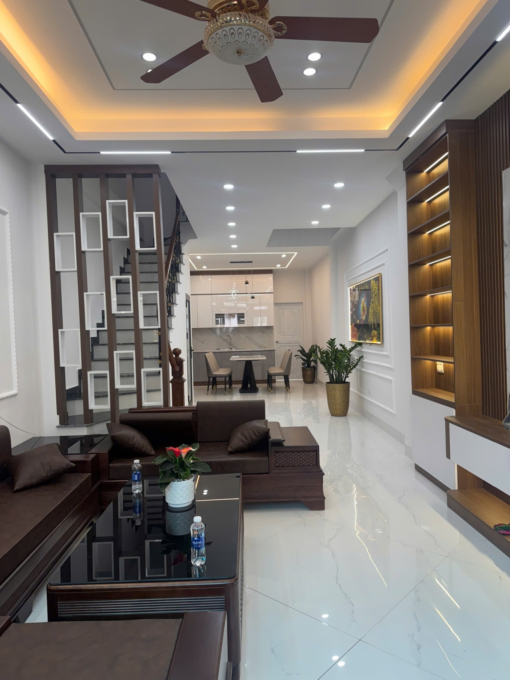 Nhà Vĩnh Quỳnh, Thanh Trì 70m² giá 7.1 tỷ - Thiết kế hiện đại như khách sạn 5 sao!