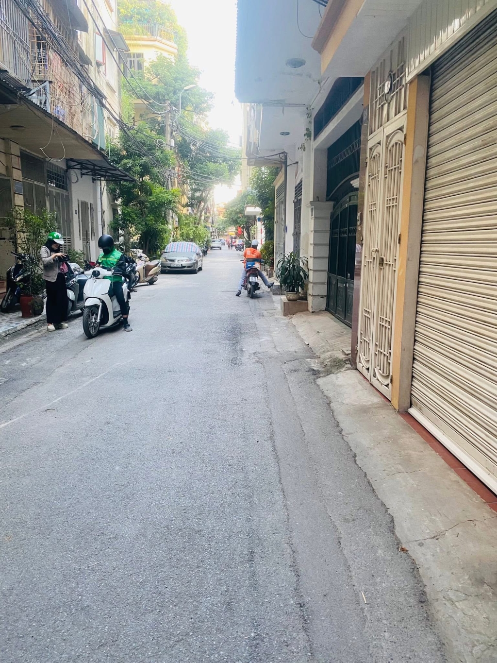 Nhà phân lô Quan Nhân Cầu Giấy 43m² giá 17.4 tỷ - Kinh doanh sầm uất, ô tô tránh đỗ