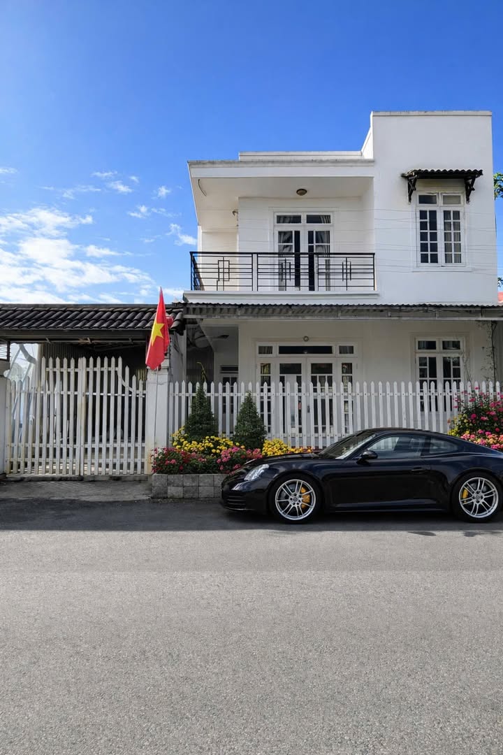 Nhà Nguyên Căn 3PN 160m² Phường 9 Đà Lạt - Giá 10 Triệu/Tháng