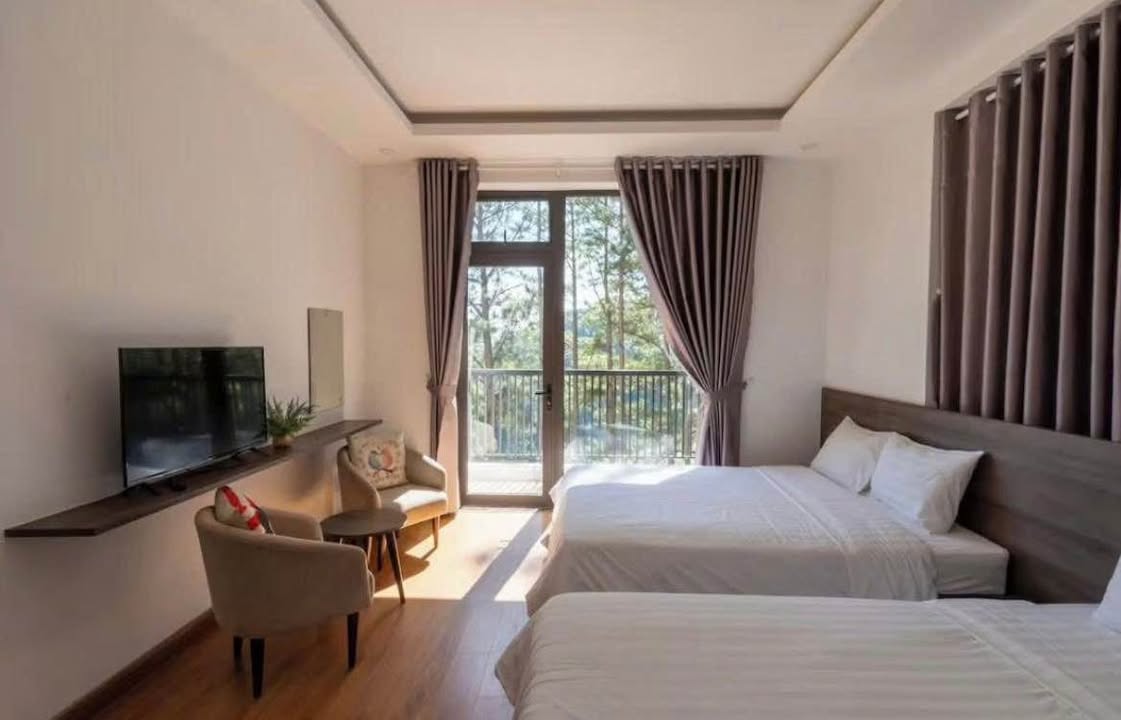 Cho thuê Villa Khách Sạn 40PN Hồ Tuyền Lâm, Đà Lạt - Kinh doanh Resort lý tưởng