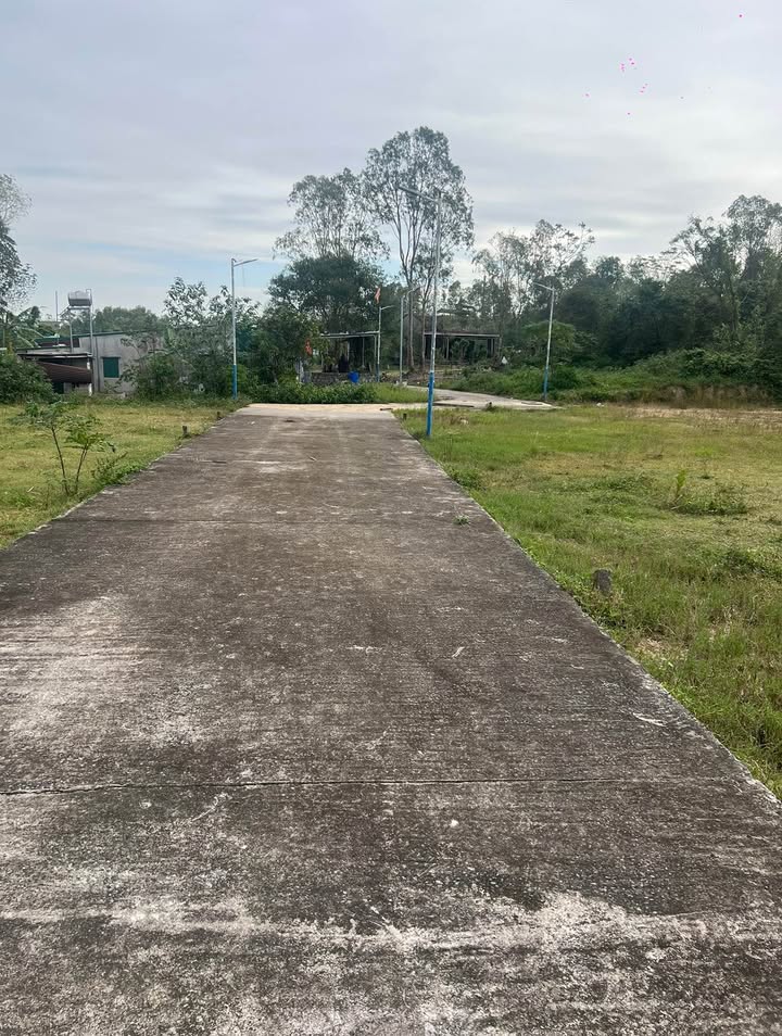 Bán Đất TDP8 Bắc Lý, Đồng Hới 50m² - Sổ Hồng Sẵn Sàng